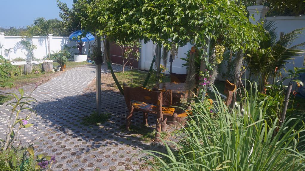 Swiss Villa Σίχανουκβιλ Εξωτερικό φωτογραφία